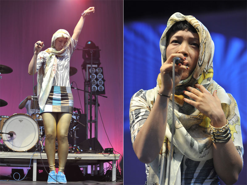 Little Dragon puts on a show.