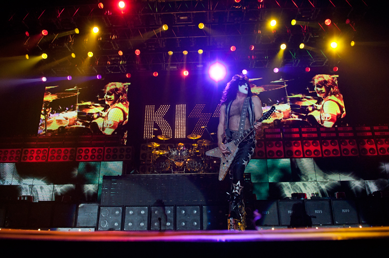 KISS played last night at Everett's Comcast Arena and we have to