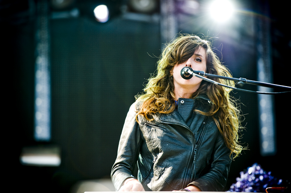 Pics of Basia Bulat, Flogging Molly, Moondoggies, Flaming Lips, Tokyo Police Club,