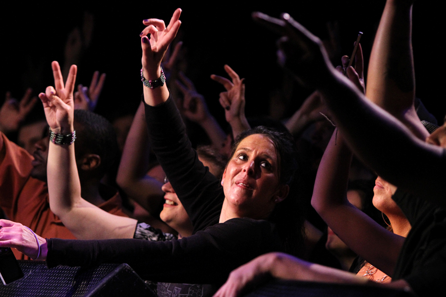 "Few hip-hop acts from the early aE˜90s had greater success crossing over