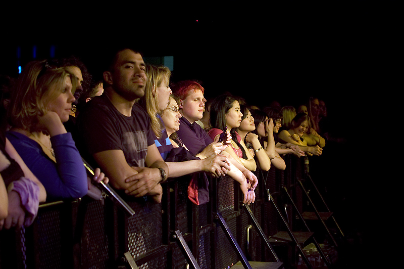 "True to fashion, Adkins and company remained relatively calm and collected during