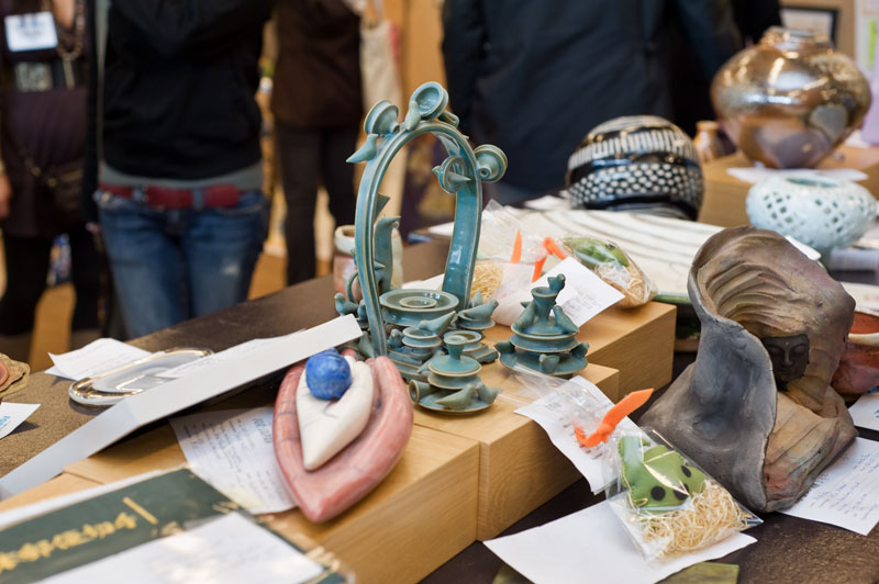 Artists and art lovers got together at Hijo this weekend to raise