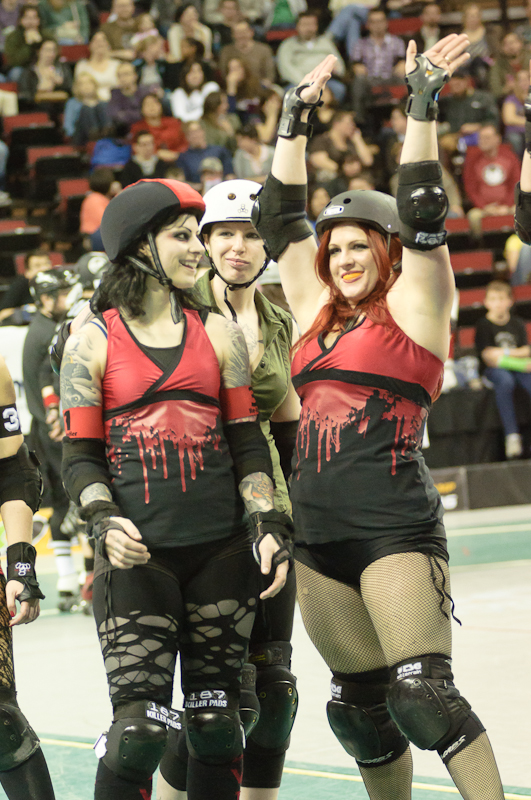 In the first bout for the 2011 home season standings, Grave Danger