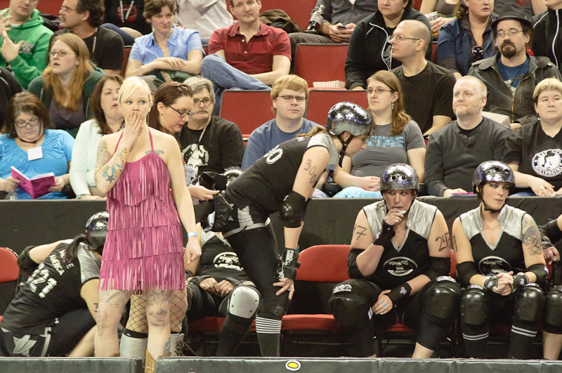 In the first bout for the 2011 home season standings, Grave Danger