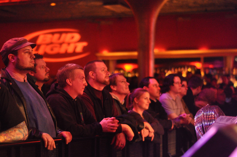 The crowd eagerly awaits Morcheeba's set.