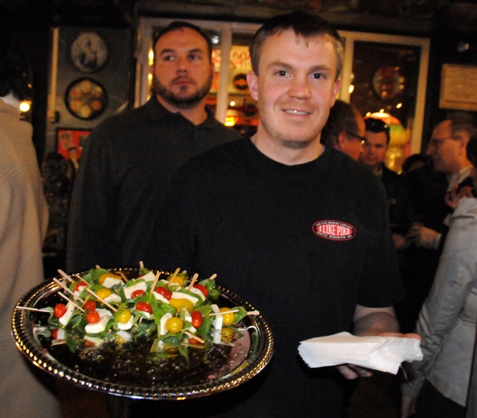 Hors daE™oeuvres from the Pike Pub.