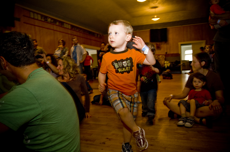 Rockin' out to Caspar Babypants at Reverb Fest 2010.