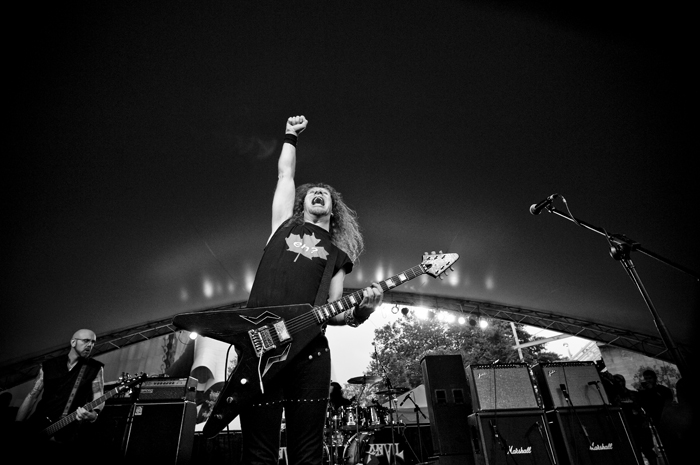 On Monday, Canadian metal band Anvil threw some hair around the stage