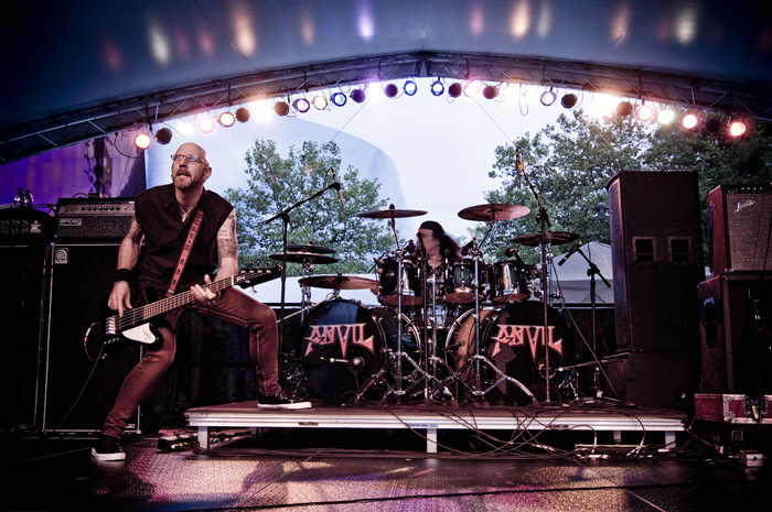 On Monday, Canadian metal band Anvil threw some hair around the stage