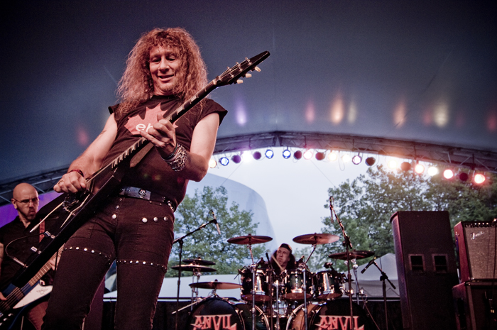 On Monday, Canadian metal band Anvil threw some hair around the stage