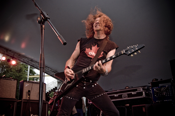 On Monday, Canadian metal band Anvil threw some hair around the stage