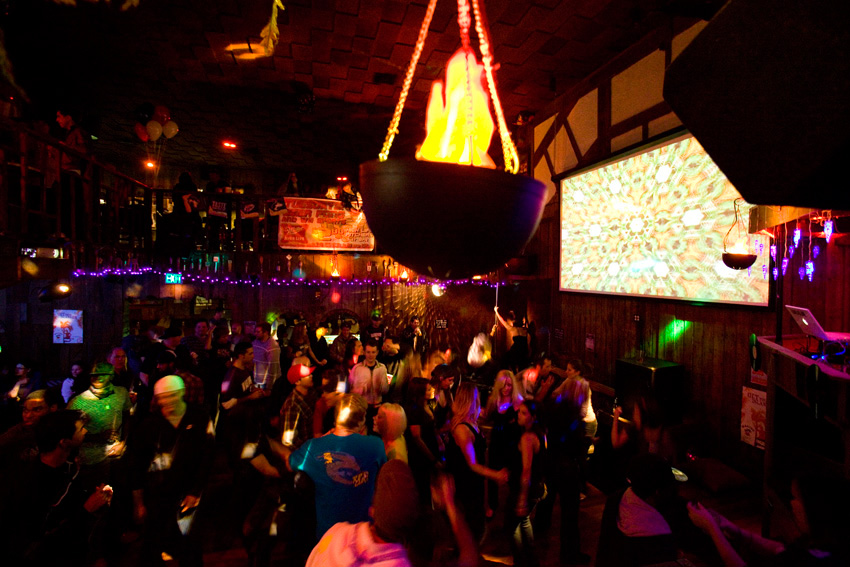 Mary Kay Letourneau supported her former student -- current husband -- Vili