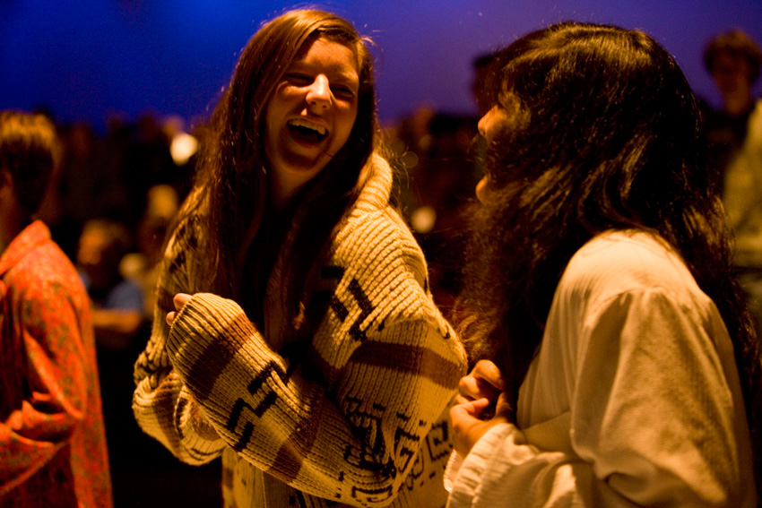 The sweater that gets around.