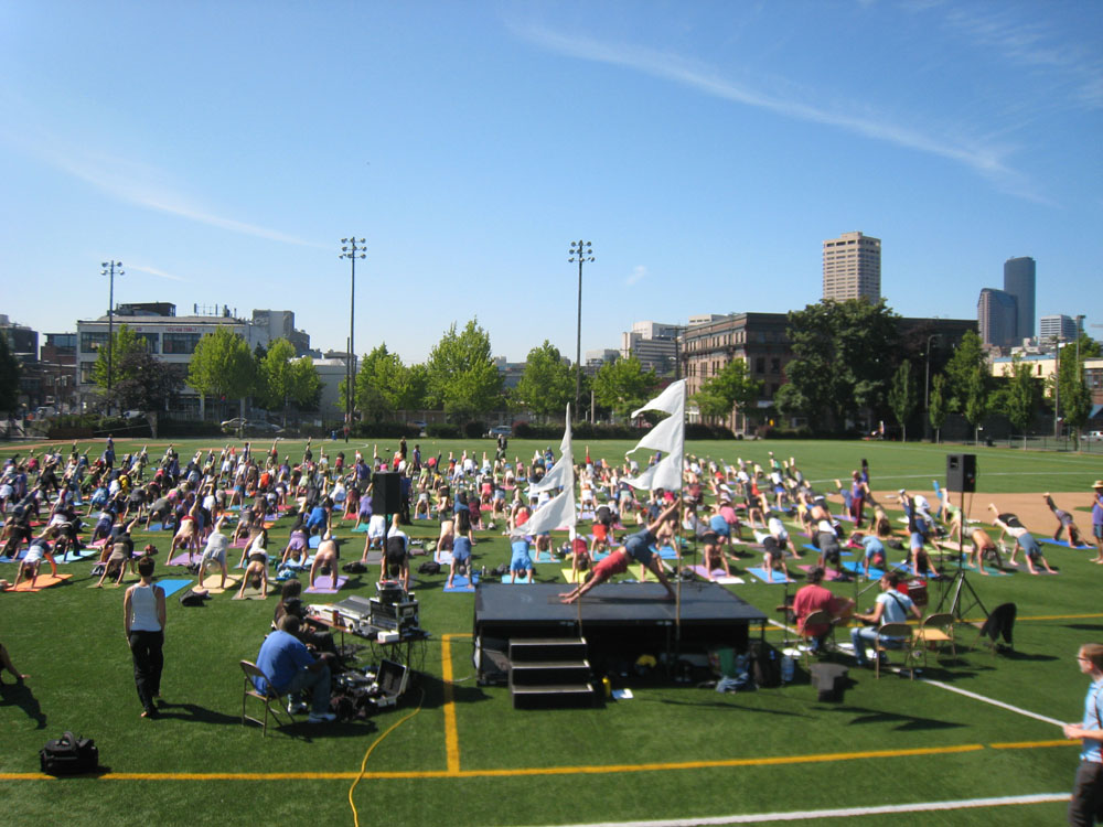 Saturday morning saw several hundred people fill Cal Anderson Park for Equalityoga,