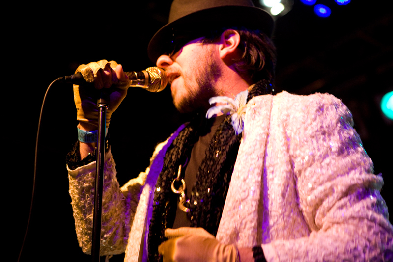 Wallpaper works the stage.