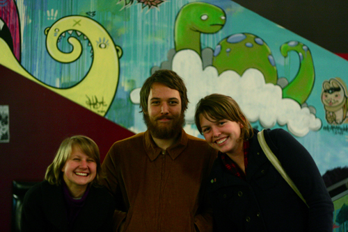 ... tip your hat to Fleet Foxes frontman Robin Pecknold (nice haircut!)...