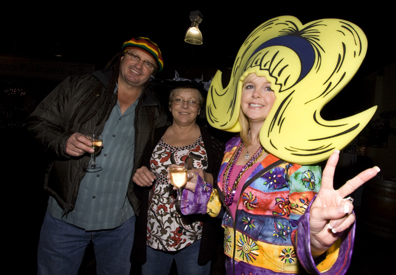 Can you tell the difference between the people of Leavenworth and the