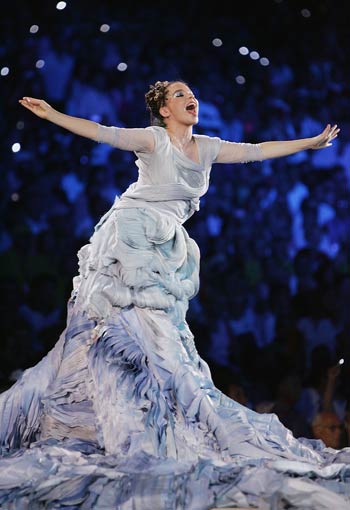 Bjork will be at the Sasquatch! Music Festival on Sunday. Will she