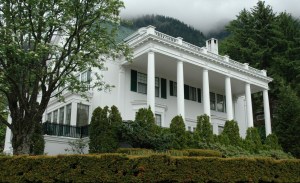 If Chris Was Sarah: I mean what kind of candidate is this? What if something really important went down and we needed information fast, like another hurricane disaster? Would we really want to sit around and wait until the person in power was ready and felt the media was going to take them seriously? NO! Last time it was a disaster, it will be a disaster this time too! - Submitted by Just A Girl