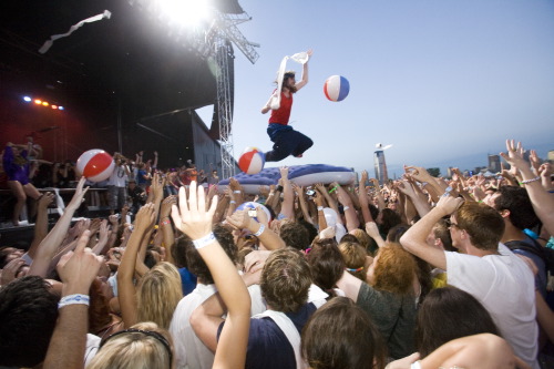 Taking the ferry there, you are dumped in New JerseyaE”and for once, this does not upset you.