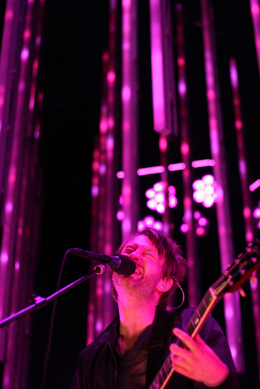 Knowing Radiohead is musically complex is one thing... bur seeing it is