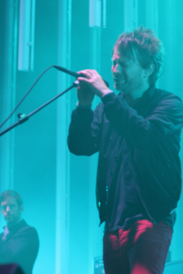 Knowing Radiohead is musically complex is one thing... bur seeing it is