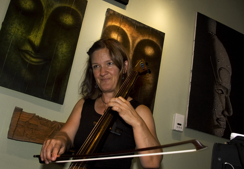 Jamie's music brought in a crowd to Lanna Trading Co.