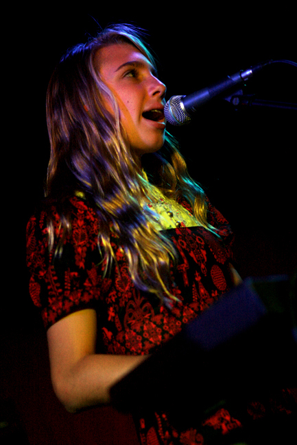 Opened for The Pipettes Thursday June 14.Published on September 10, 2007