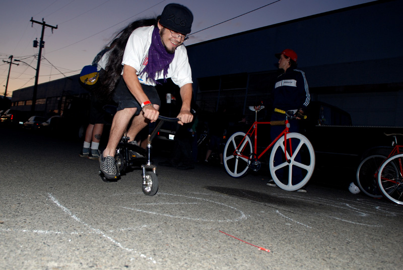 In the street outside, bikes of all sizesaE¦