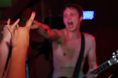 Seattle is so sexy! I've totally got the horns right now!