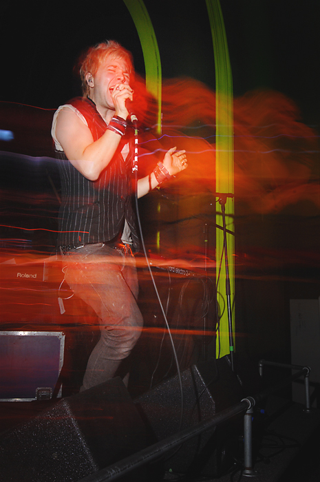 Jaguar Love plays The Paramount with Queens of the Stone Age on