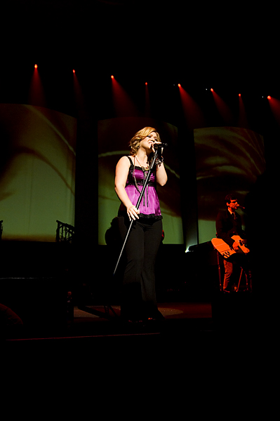 Kelly Clarkson played The Paramount on Monday, Nov. 12.Published on November 13,