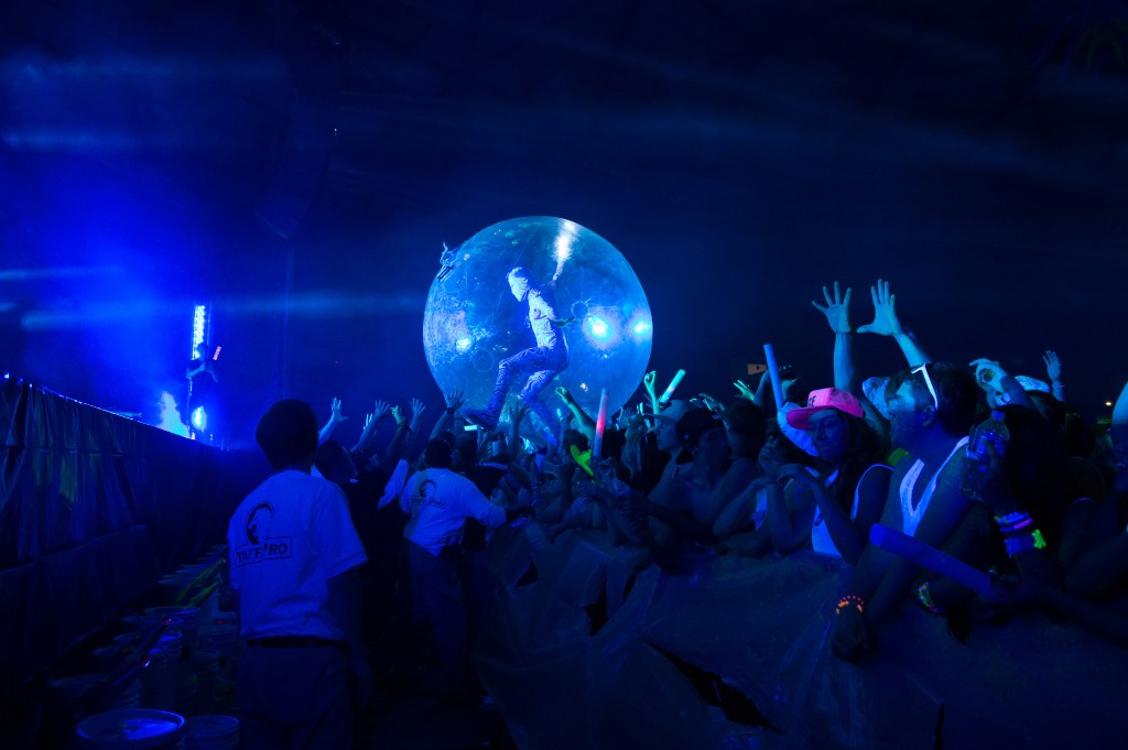 Known as the “World’s Largest Paint Party,” Life in Color began in