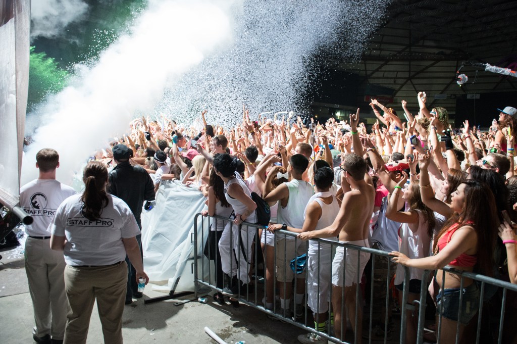 Known as the “World’s Largest Paint Party,” Life in Color began in