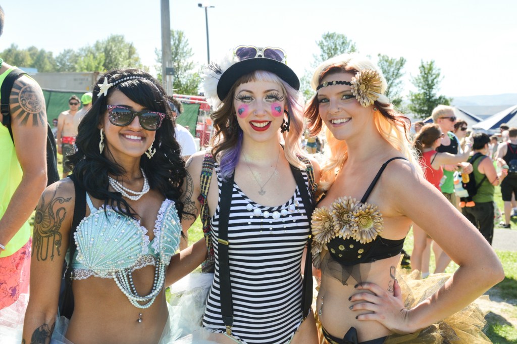 Photographer Chona Kasinger humped it over to the Gorge this weekend to