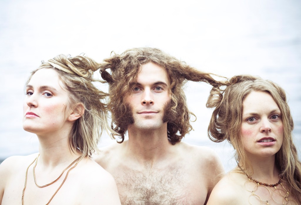 Hannalee’s Mike Notter is one of Seattle’s hardest working musicians. In addition