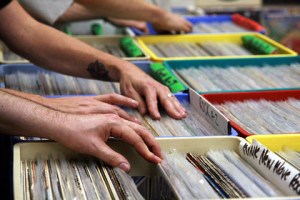 Send us your tunes, guyz.