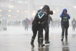 The rain came down in torrents.
