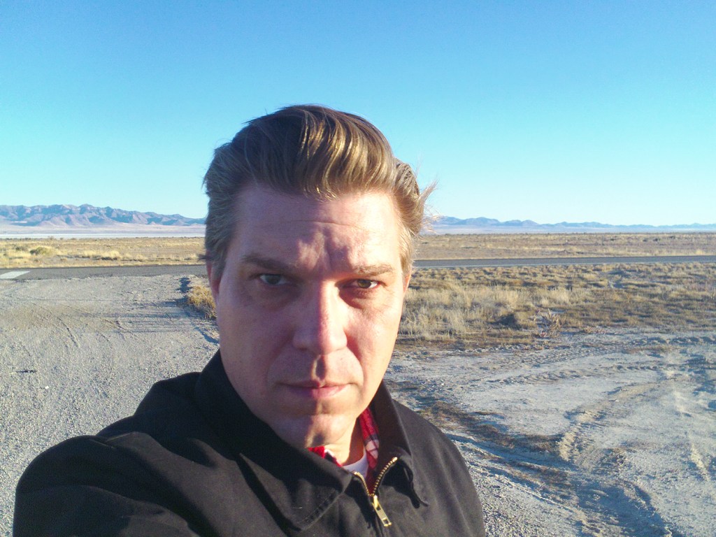 David Dondero Sunday, May 4 Singer/songwriter David Dondero was born in Duluth,