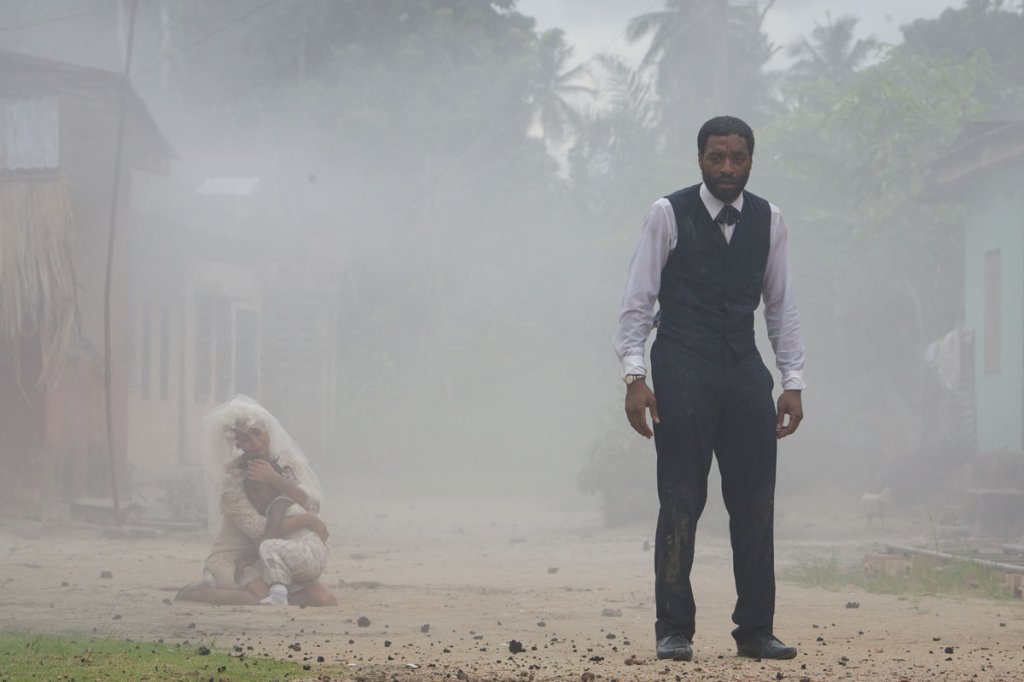 Olanna (Newton) and Odenigbo (Ejiofor) interrupted on their wedding day.