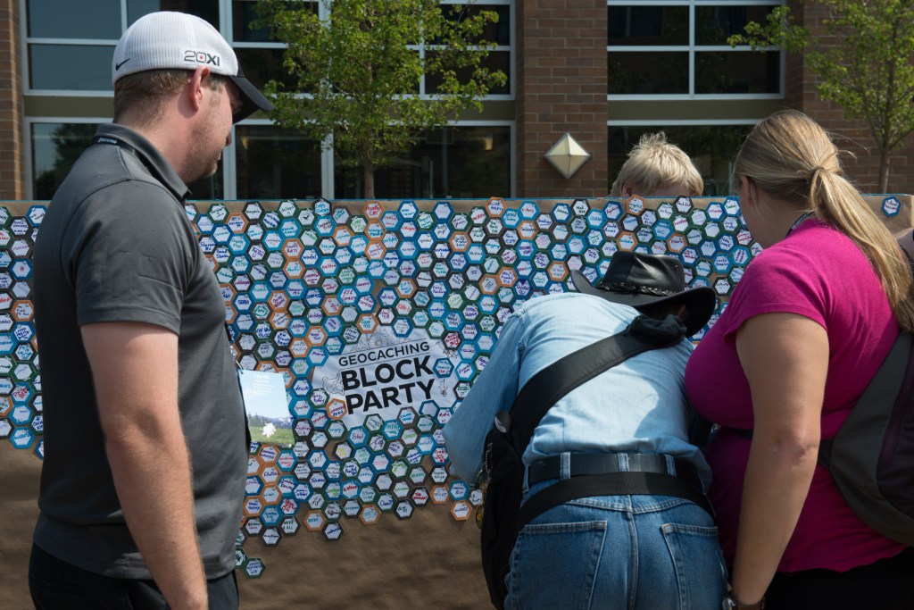 The board filled up fast with everyone's cacher name, it was fun to see so many people participating. Photo by Morgen Schuler