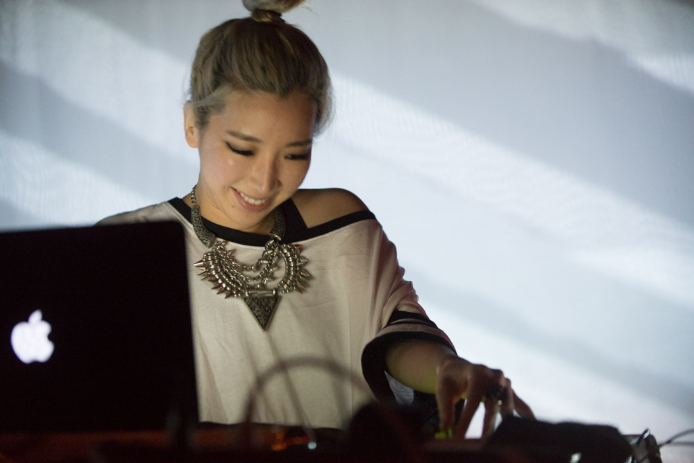 Tokimonsta's set left the crowd with an intense adorability high and bad case of dancin' feet.