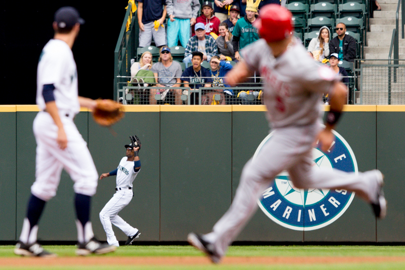 Center fielder Austin Jackson makes an out.