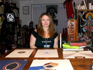 Left: an image by Augustin Lesage. Right: Pothast.