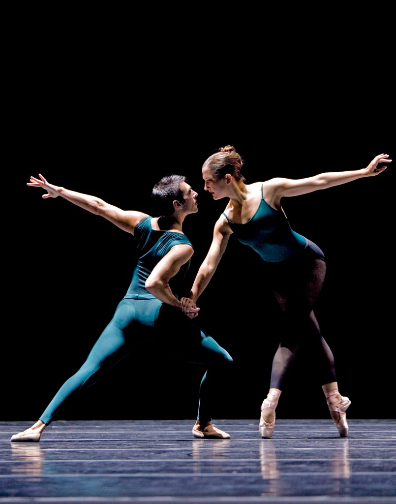 Jonathan Porretta and Carrie Imler in PNB’s all-Forsythe program.