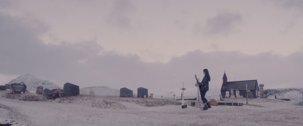 Iceland: sunny island paradise.