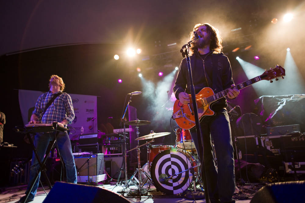 Knudson takes a break from the guitar during a SXSW set
in 2010. Photo by Manny Moss/Flickr