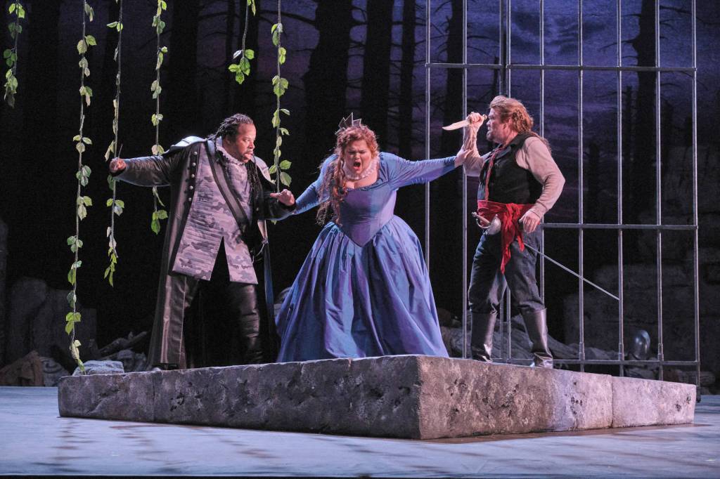 Why cant we all just get along? Lynch, Crocetto, and Rawls in Il trovatore. Photo by Jacob Lucas