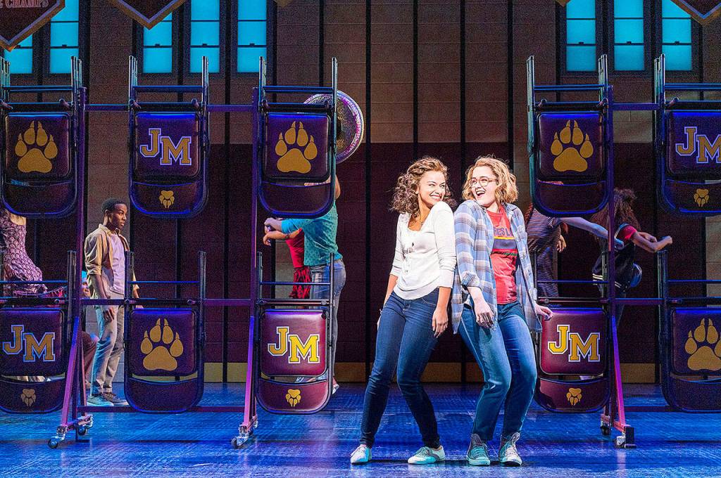 Isabelle McCalla (Alyssa) and Tony nominee Caitlin Kinnunen (Emma) in Broadways The Prom. (Deen van Meer)