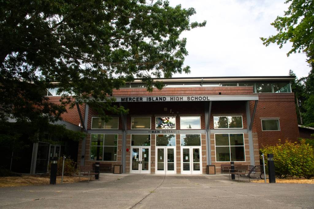 Mercer Island High School. Photo by Moe K. Clark